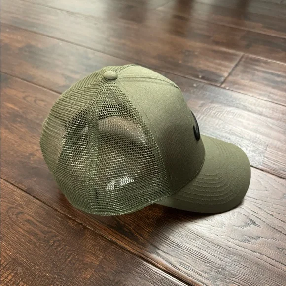 Mens Nike Olive Green Trucker Hat Size M/L - Picture 13 of 16